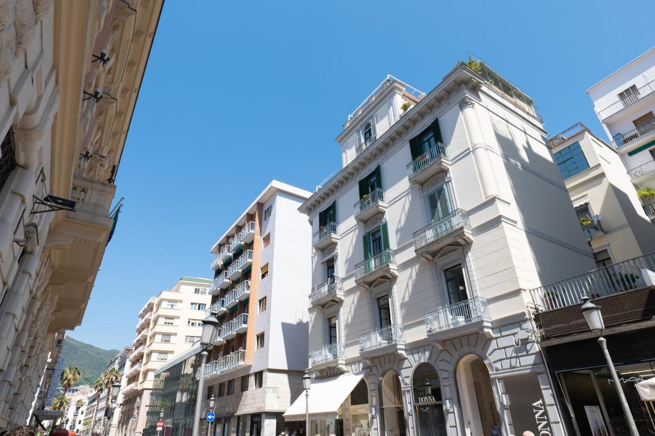 Relais Palazzo Olimpia - Corso Vittorio Emanuele *